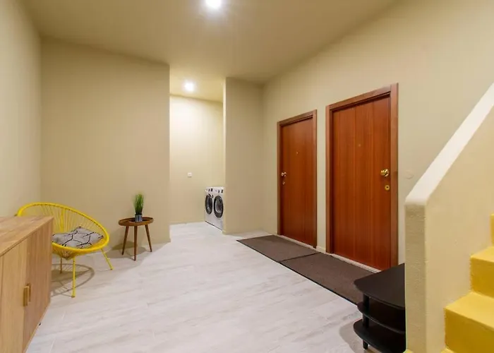 Leote House - 3 アパート *